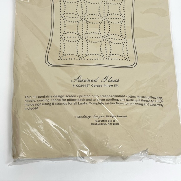 Vintage Candlewickery Needlecraft Embroidery Craft Stained Glass Pillow Case Kit - Picture 2 of 6